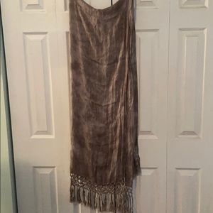 NWOT gray scarf or wrap or pashmina